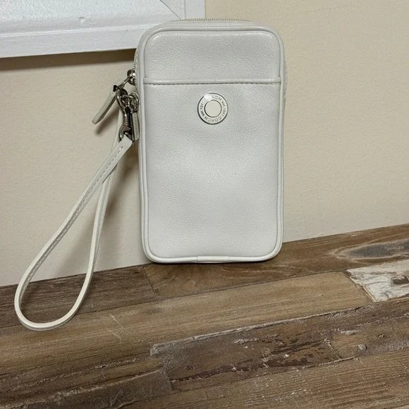 Coach 1941 Leather Wristlet - Picture 2 of 9